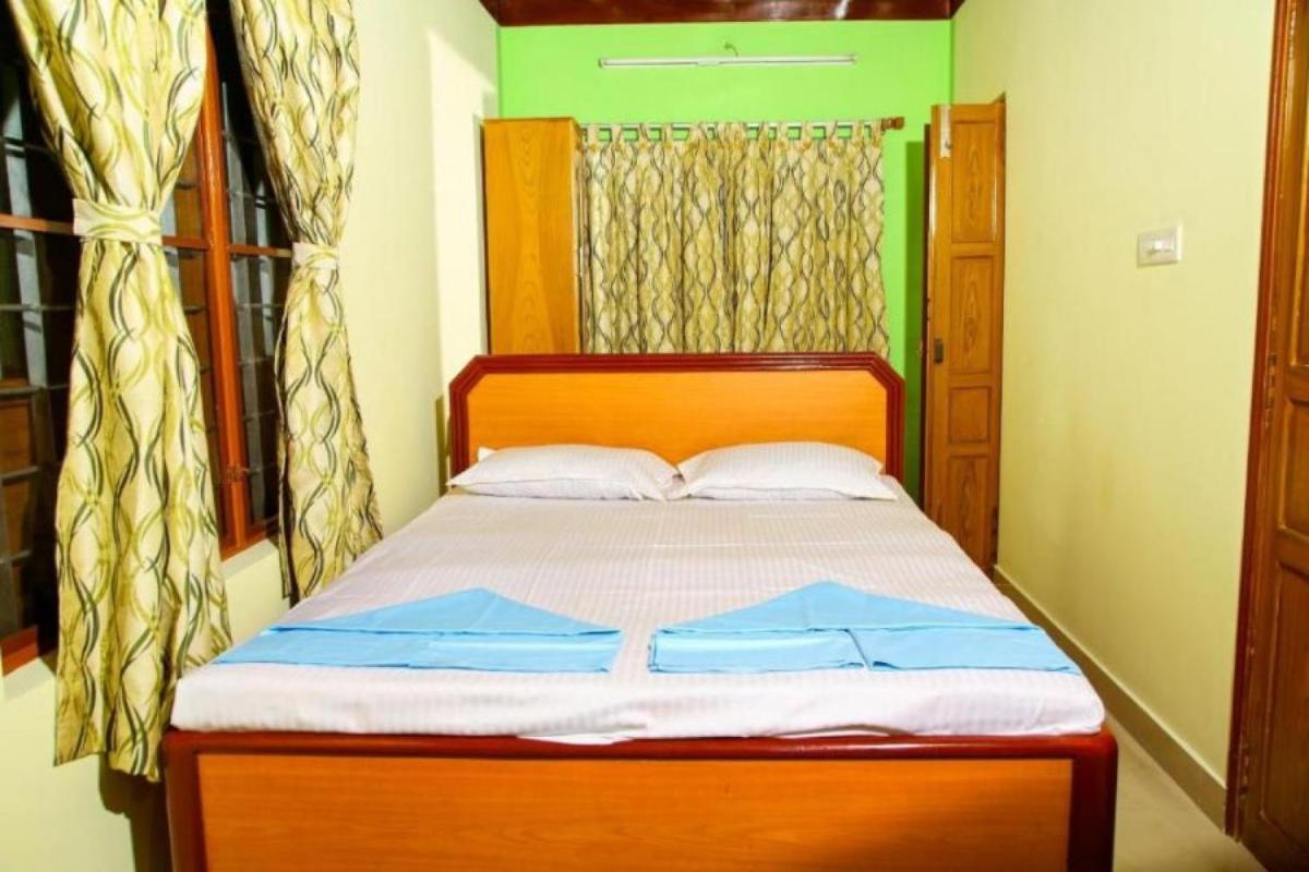 Mom&Pop Thyparambil Heritage - Housity