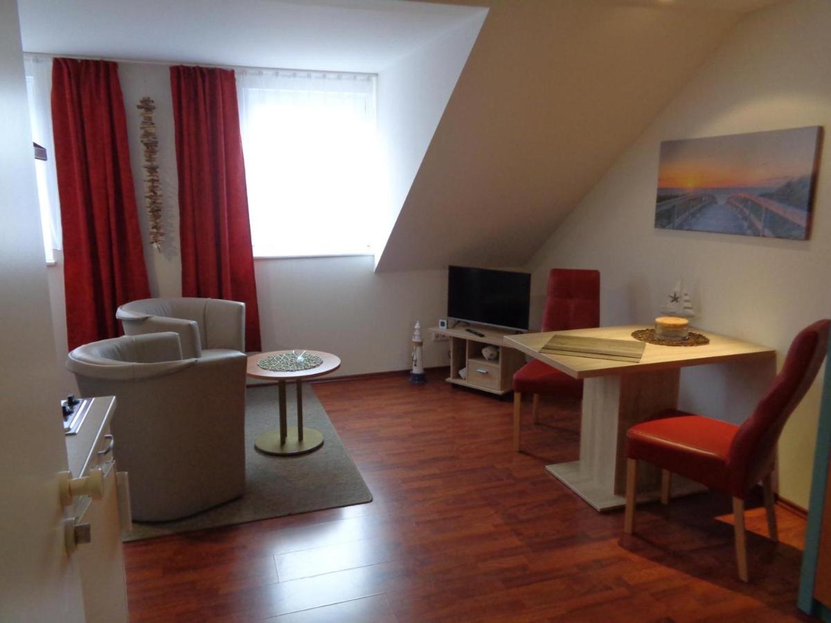 Hafenresidenz - Ferienwohnung 37 - Housity