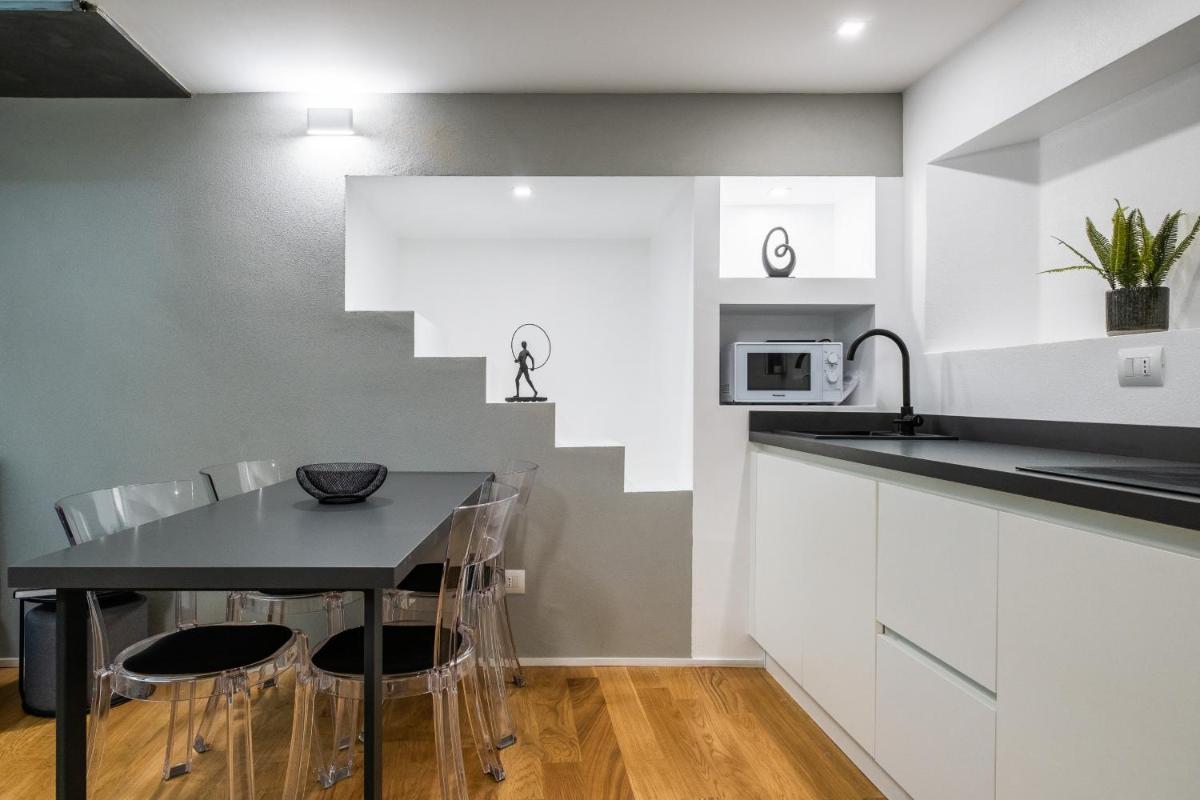 Lilli House by Wonderful Italy - Housity