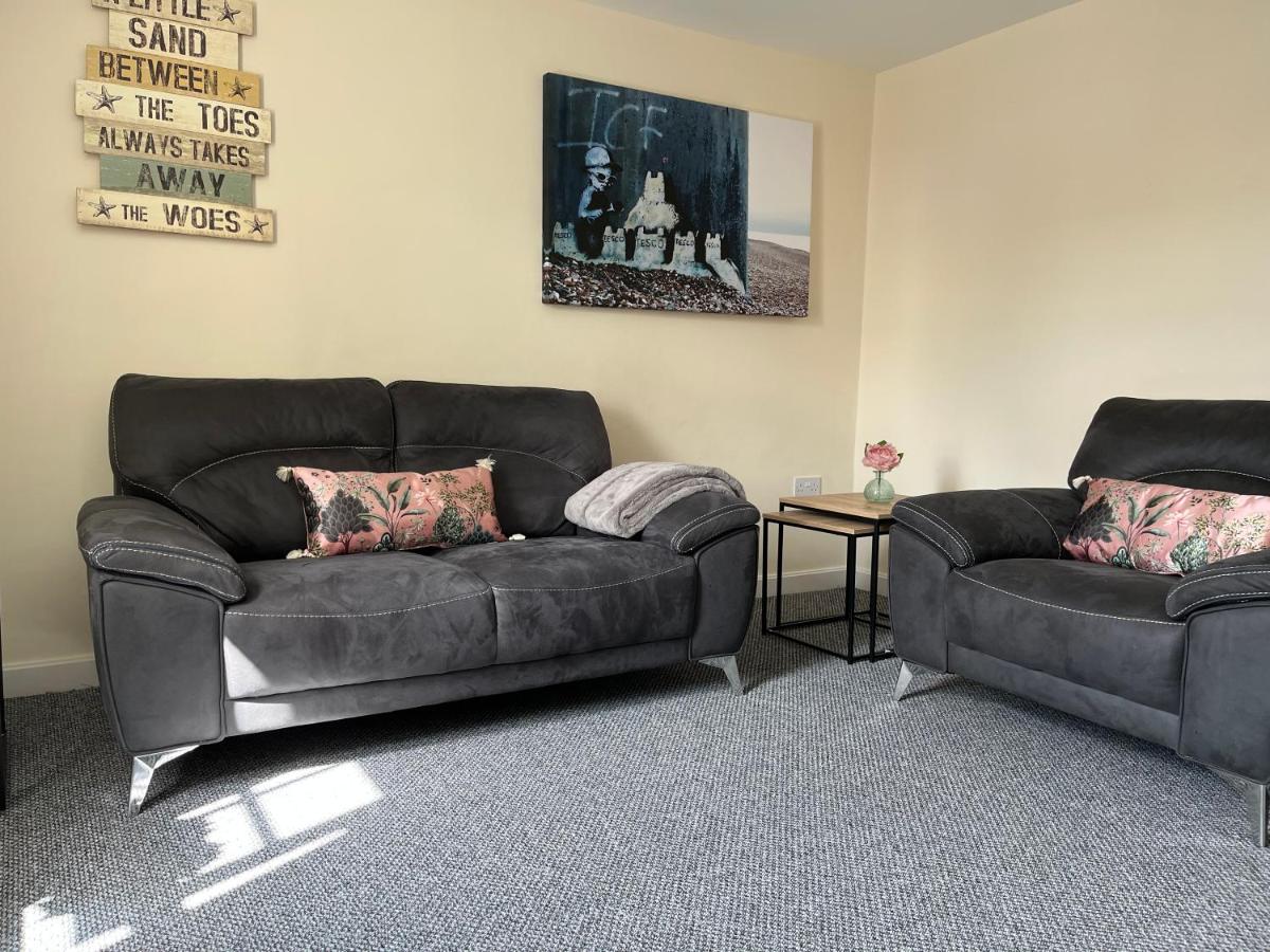 Winter Gardens North Pier 2 Bed - Housity