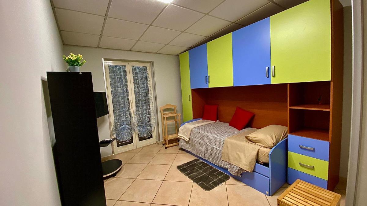 Appartamento Casa Crispino Mansarda n3 per 3 persone - Housity