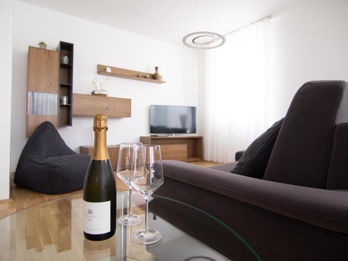Rooftop Tulln operated by revLIVING - Housity