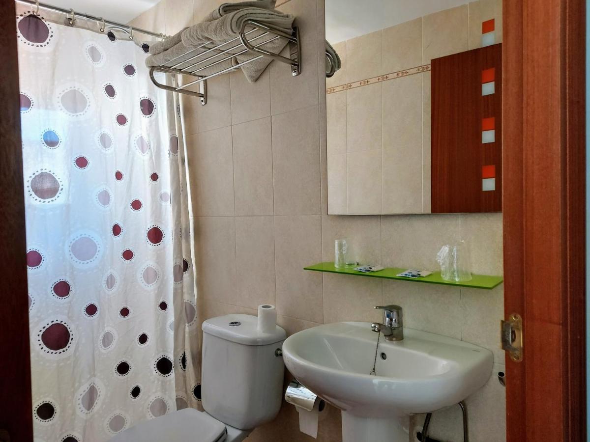 Hostal Castilla - Housity