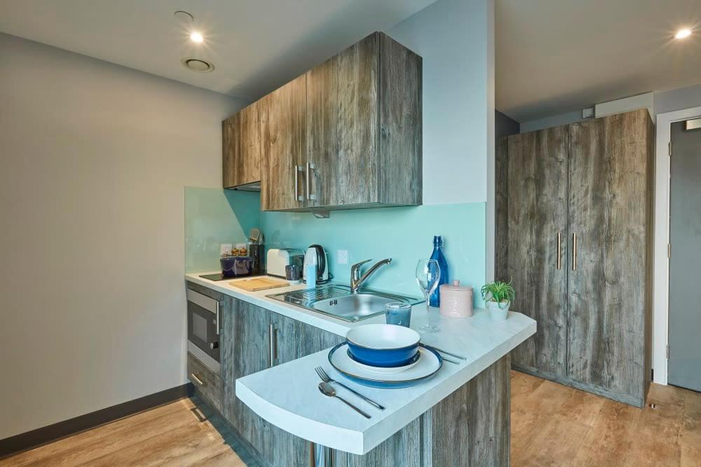 For Students Only Modern Studios and Private Rooms with Shared Kitchen at Crown Place in Norwich City Centre - Housity