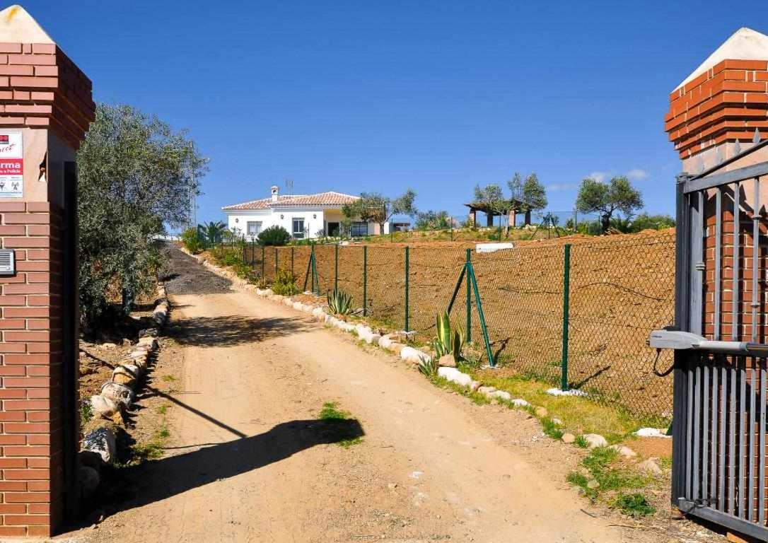 Paredones Casa Rural Caminito del Rey - Housity