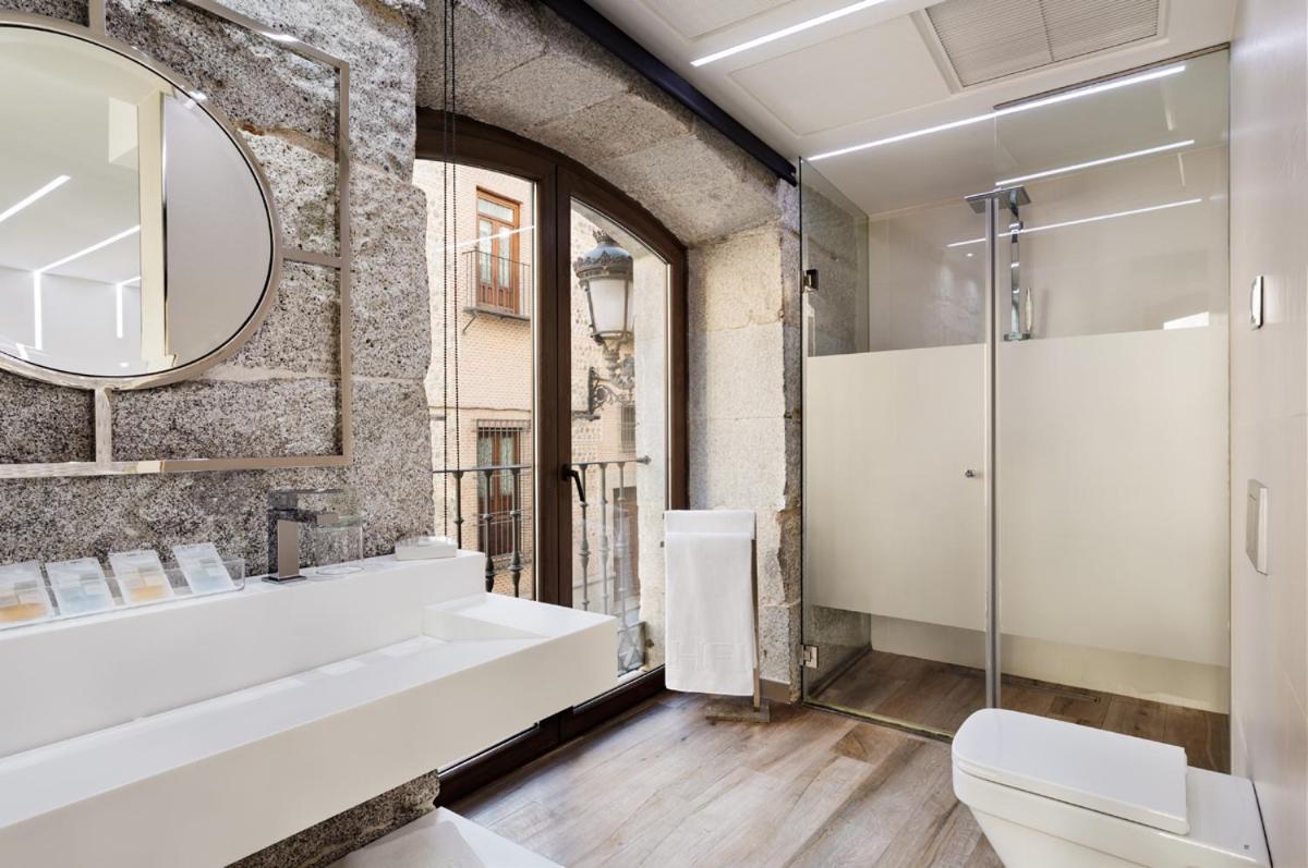 Francisco I Boutique - Housity