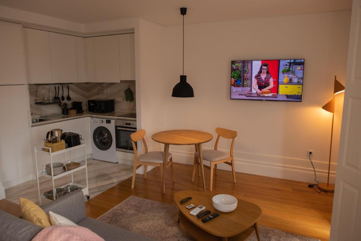 Suitetrails - Spacious Studio w/ Balcony & AC by LovelyStay