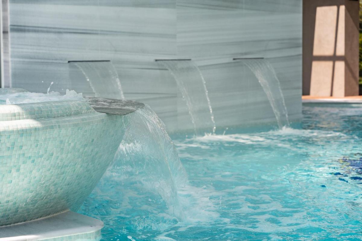 Piscina en o cerca de Eurostars Gran Hotel La Toja