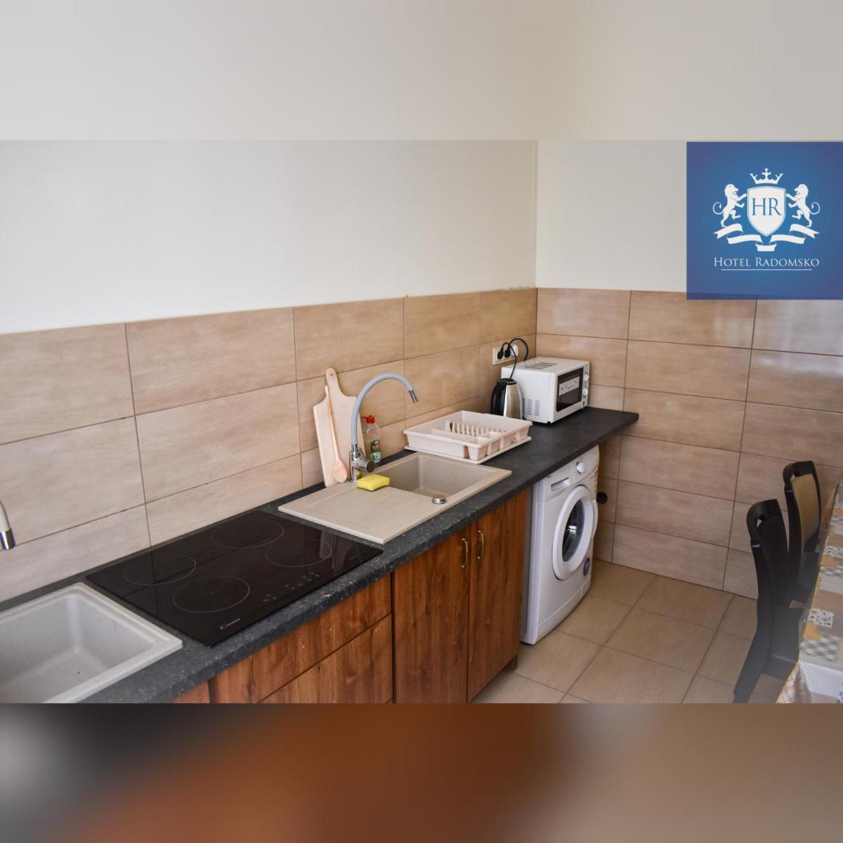 HOTEL RADOMSKO - Housity