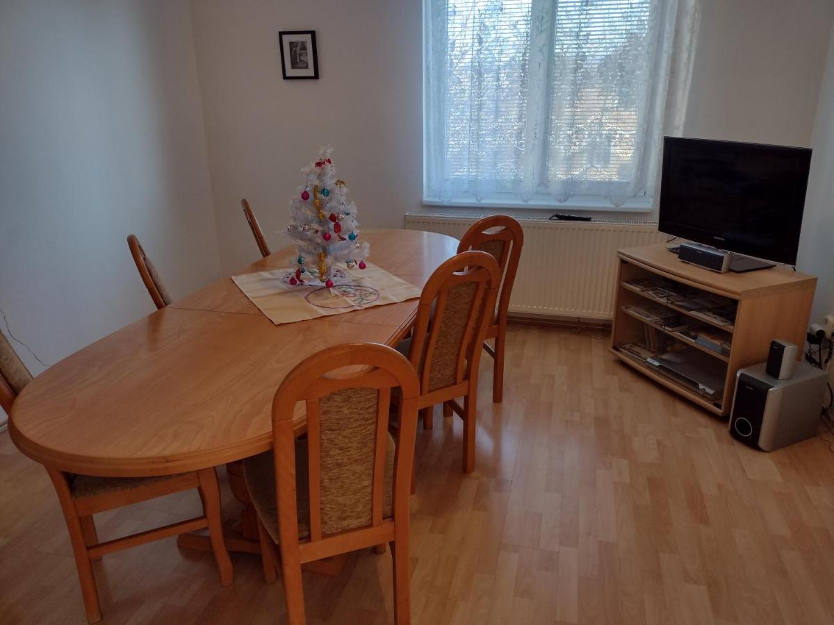 HannaH - Relax dom pod orechom I4 - Housity