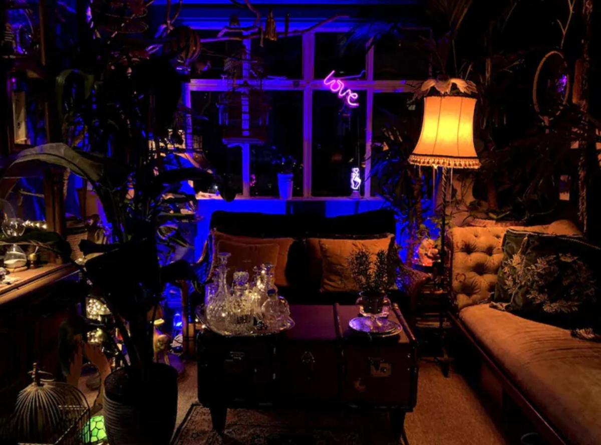 Magical Wizardry Flat in Central London - Housity
