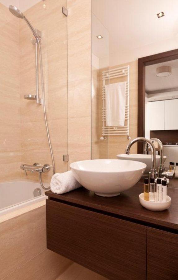 Apartment & Rooms at Staszica street - Housity