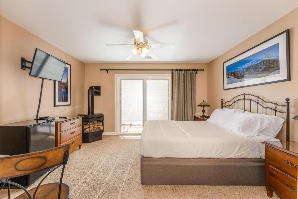 Big Creek Inn - Housity
