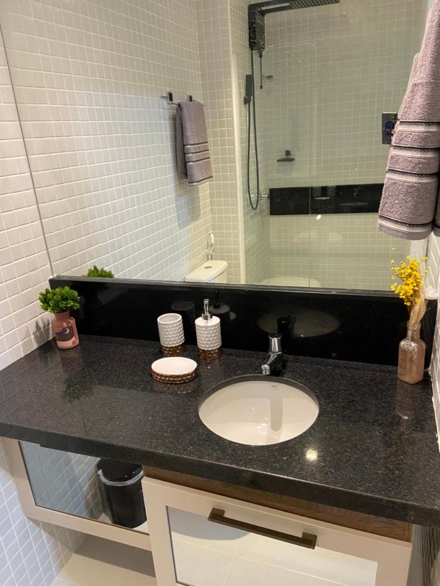 Apartamento novo com vista mar no Smart Barra SSA - Housity