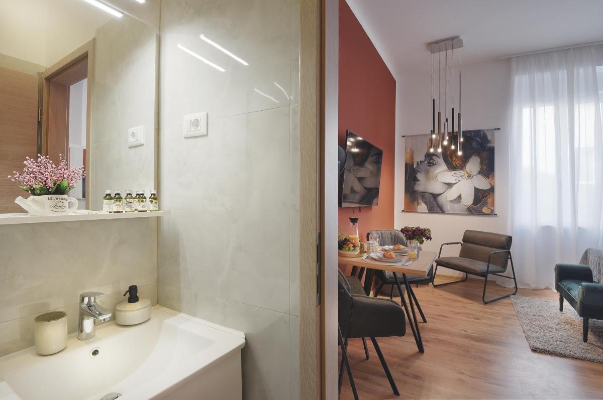 Emi Luxury Apartments - Hizvo
