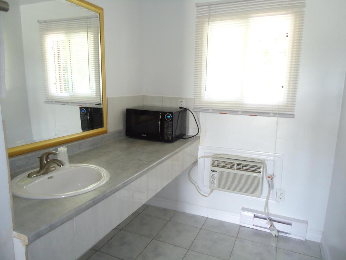 Westmount Motel - Housity