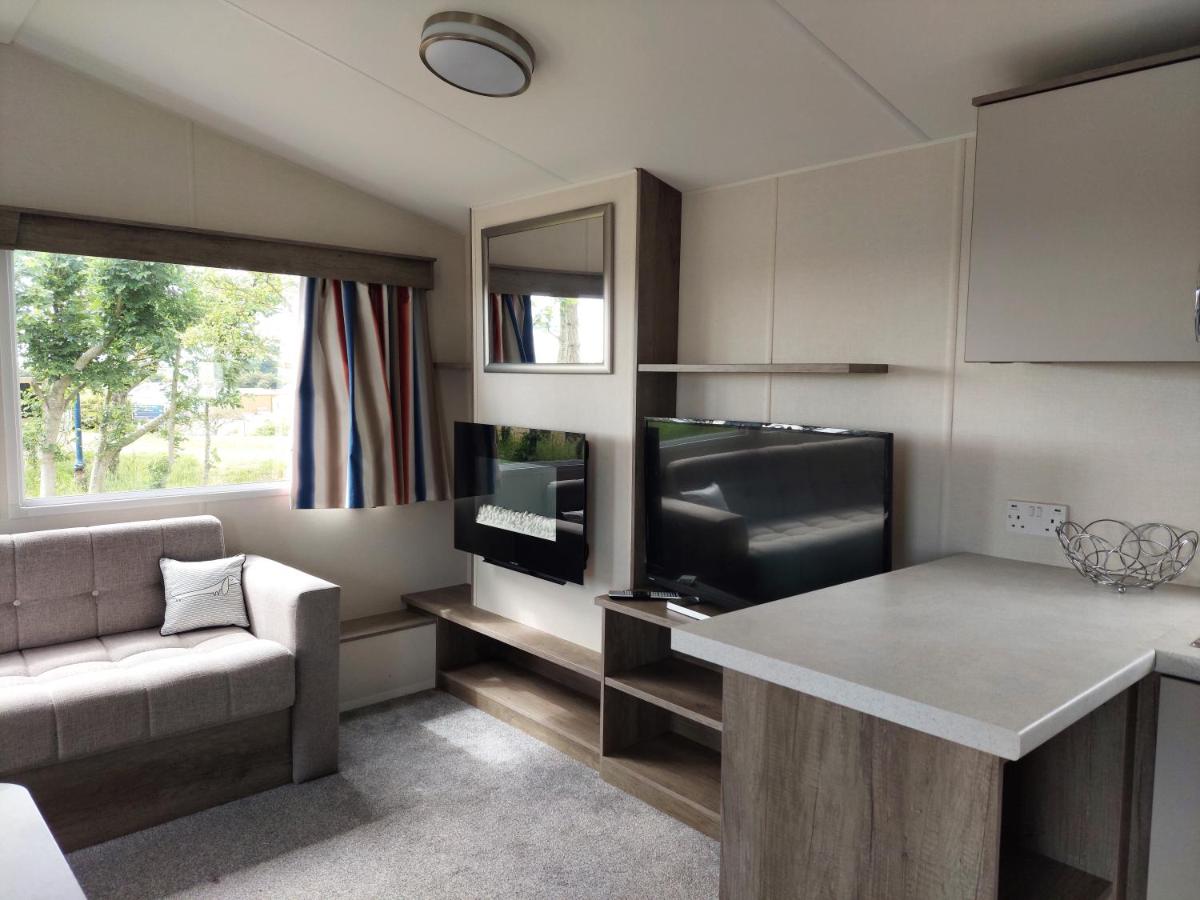 Vault 21 - Housity