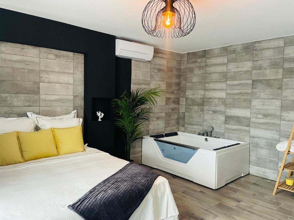 Suitetrails - Superbe appartement avec balnéo.