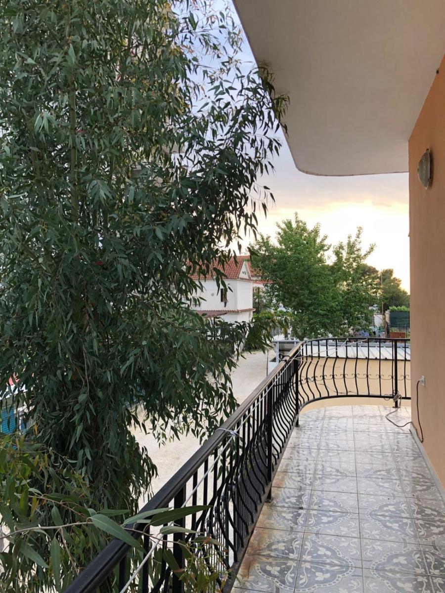 Hotel Gjinaj - Housity