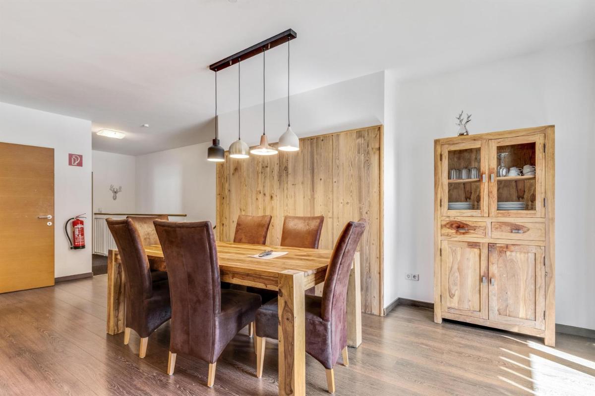 STANTON Lodge - Housity