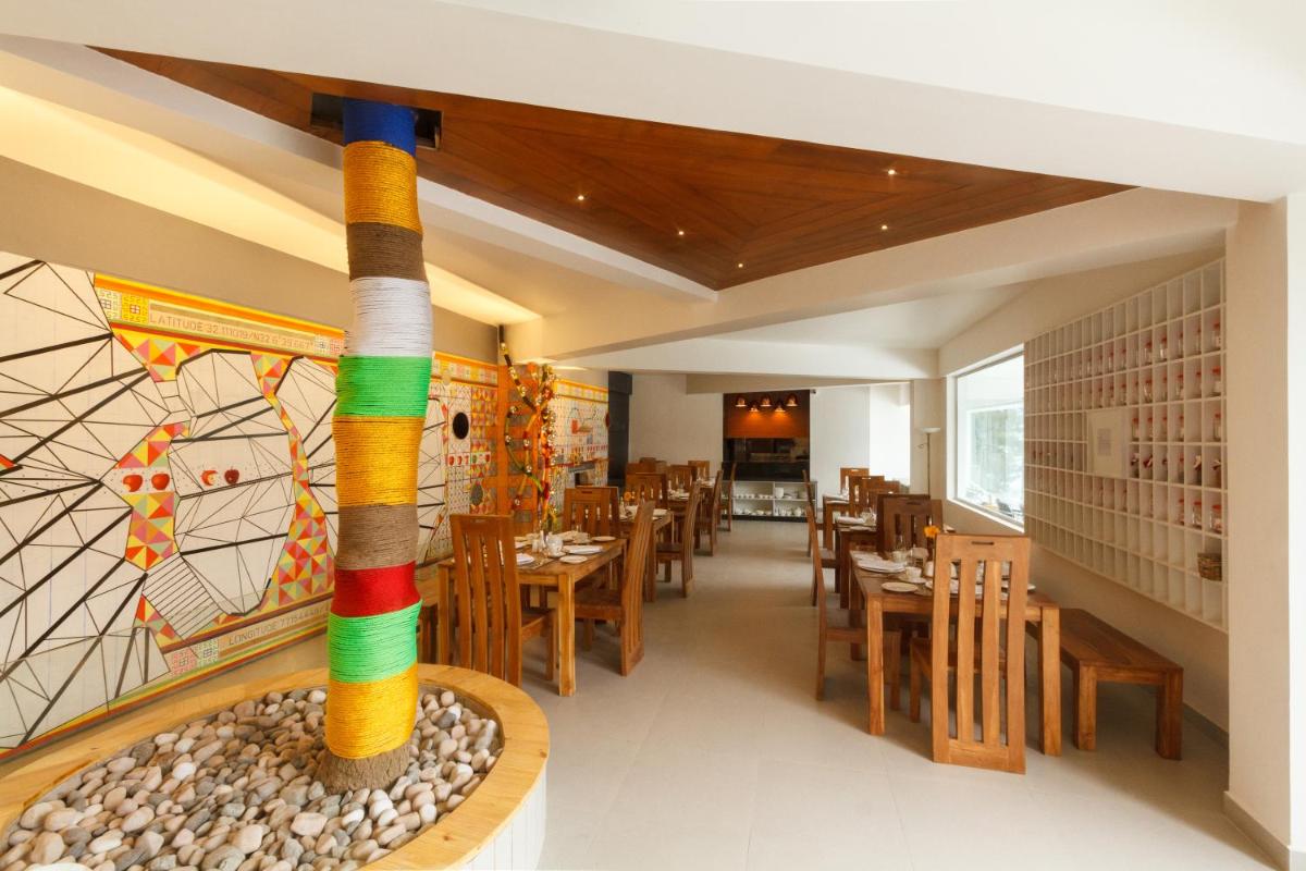 Tree of Life Eila Art Hotel, Manali - Hizvo