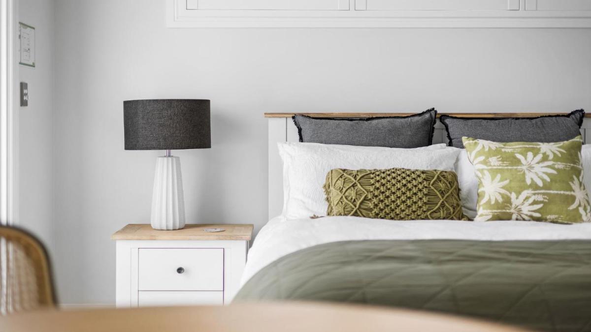 Easy Stroll - Ettalong Beach - Housity