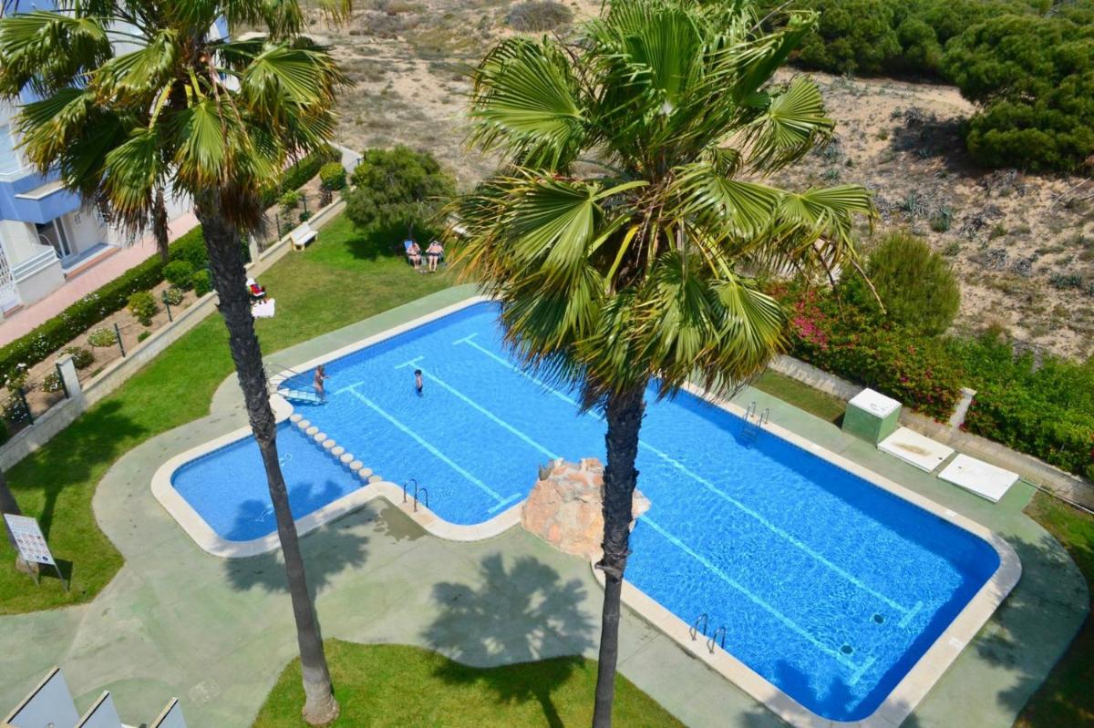 Amazing apartment 50 m from the beach!!! - Housity
