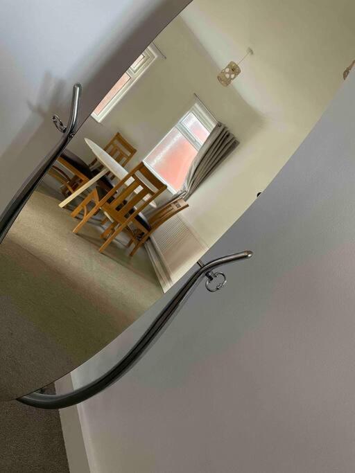 Bottesford House - Housity