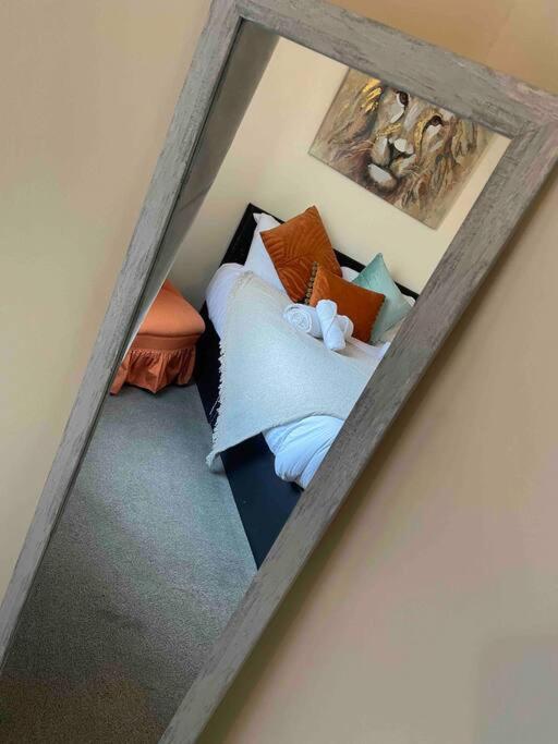 Bottesford House - Housity