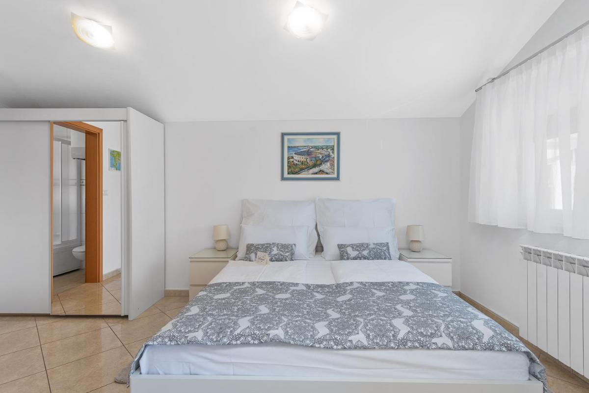 Summer house Pula - Hizvo