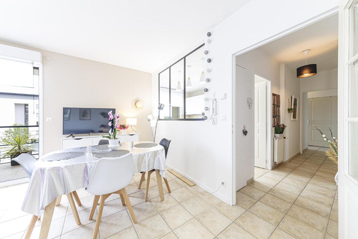 Suitetrails - L'Aragon- Bel appartement vue sur la Maine