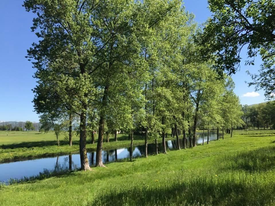 Apartments Gacka Valley - Housity