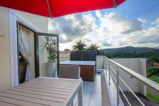 Royal Hills Lodge and Spa - Housity