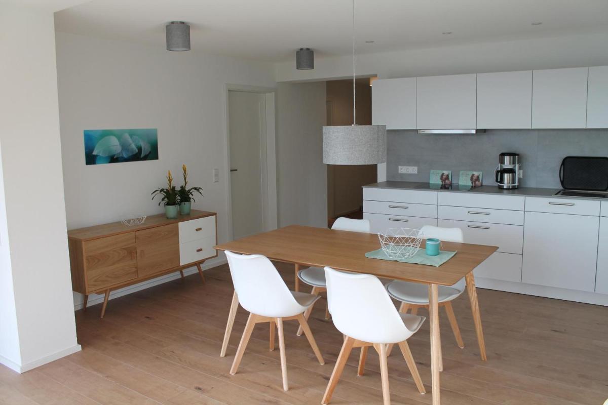 Suitetrails - REBHAUS Ferienwohnung Weinlaube