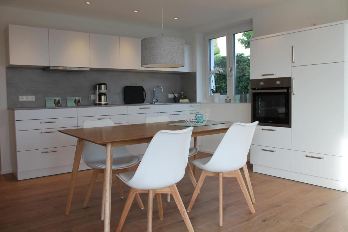 Suitetrails - REBHAUS Ferienwohnung Weinlaube