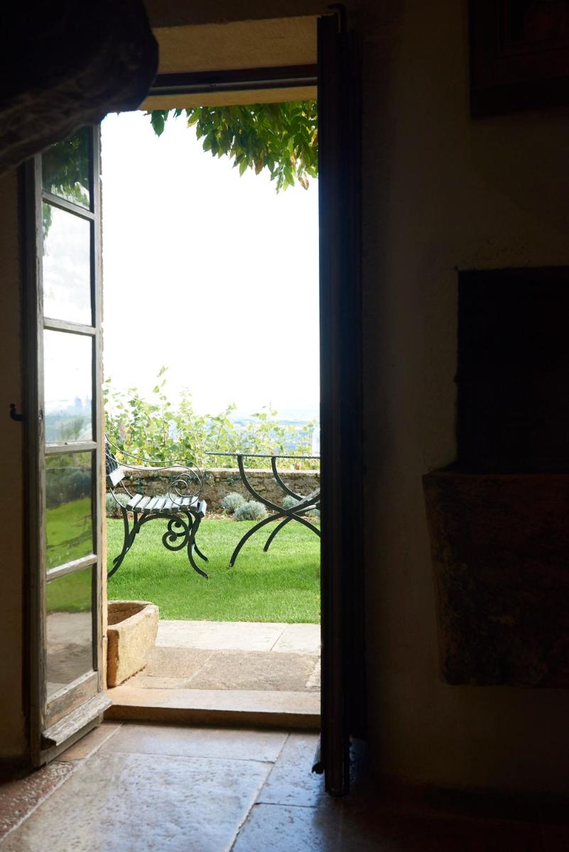 Balcon ou terrasse dans l'établissement Château de Bagnols