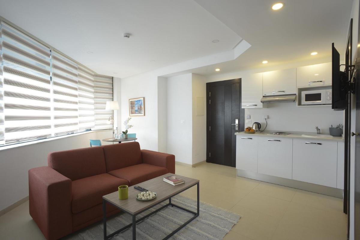 MAIA HOTEL SUITES - Housity