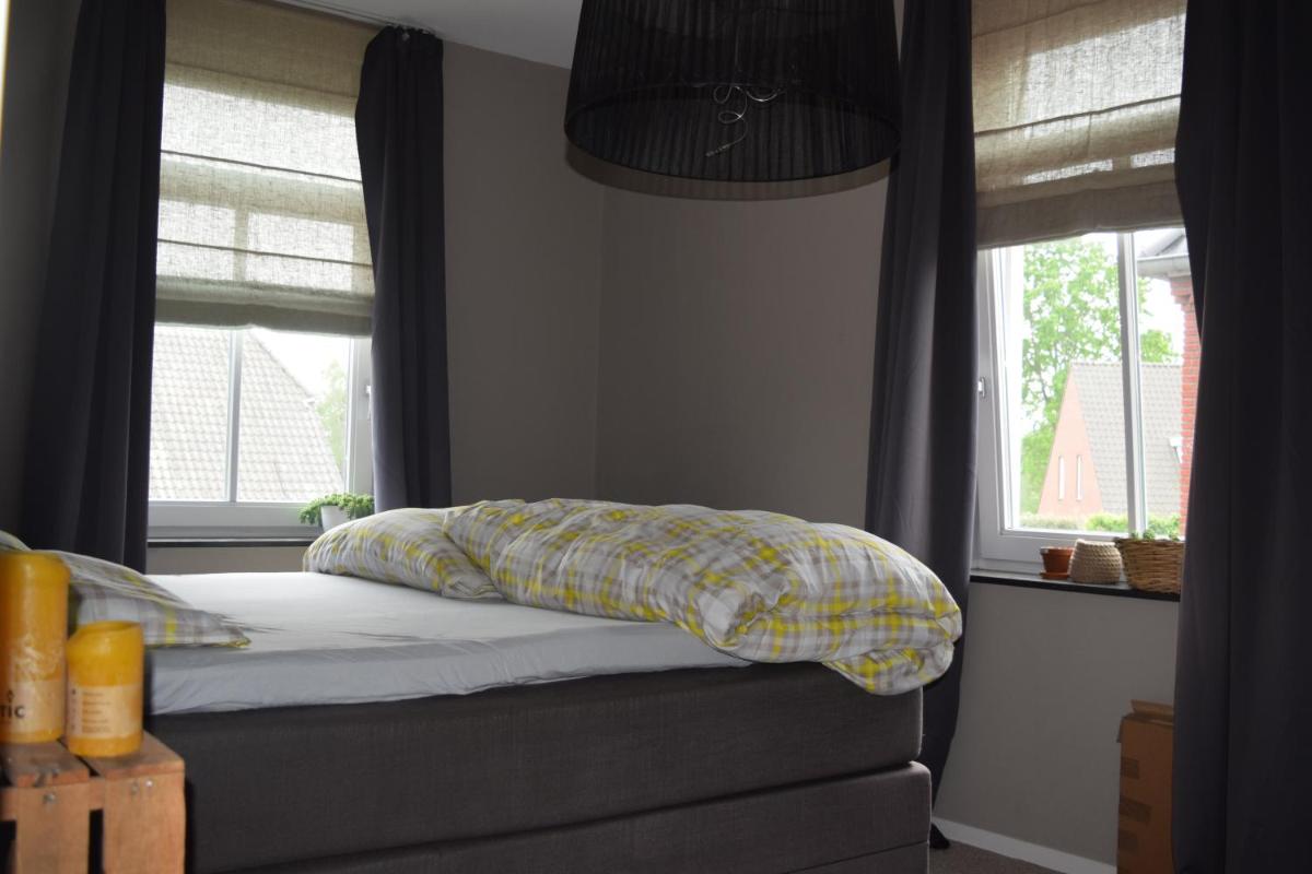 Van Gogh Village Nuenen - Housity