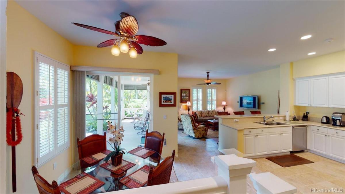 Luxury Ko Olina 2 story resort villa - 5 minutes walk to the beach! - Housity
