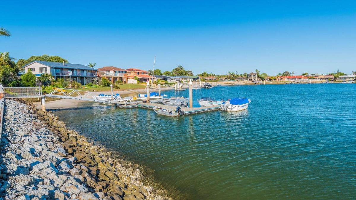 Peninsula Court Unit 9 - Housity