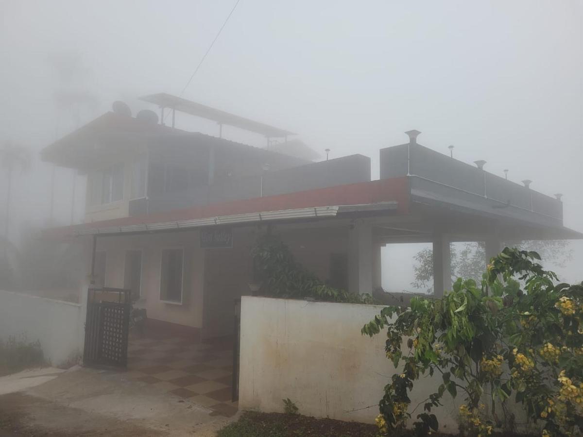 Mist Valley-Valathoor - Housity