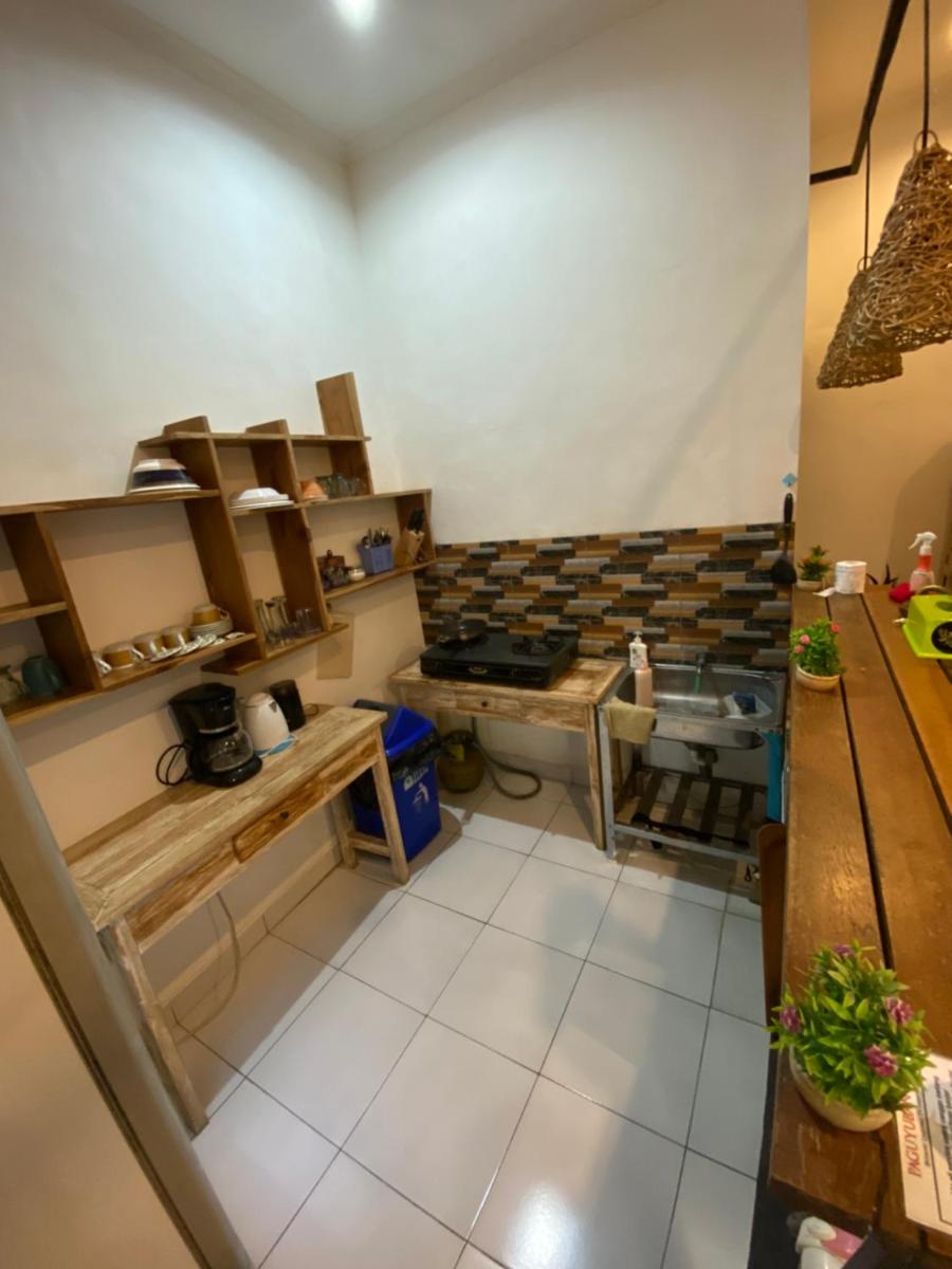 The Koi Guest House - Housity