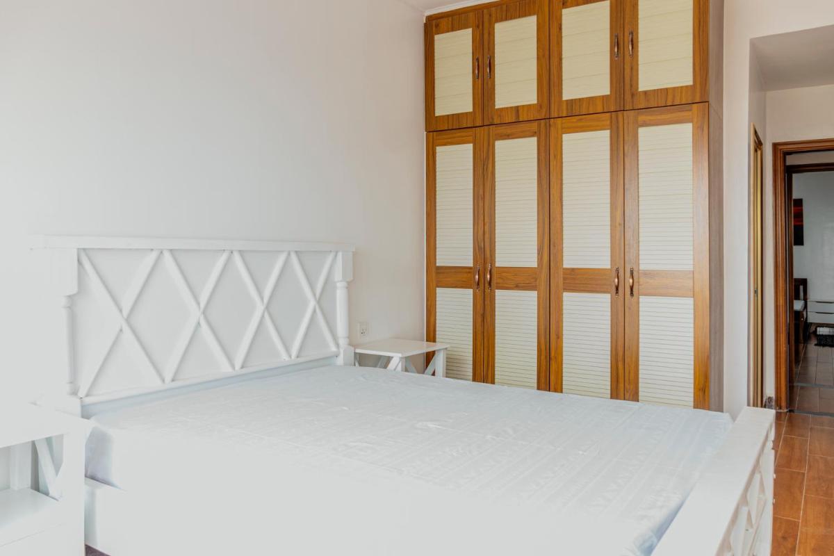 Modern 2-Bedroom Apartment,Kilimani, Ngong Rd - Housity