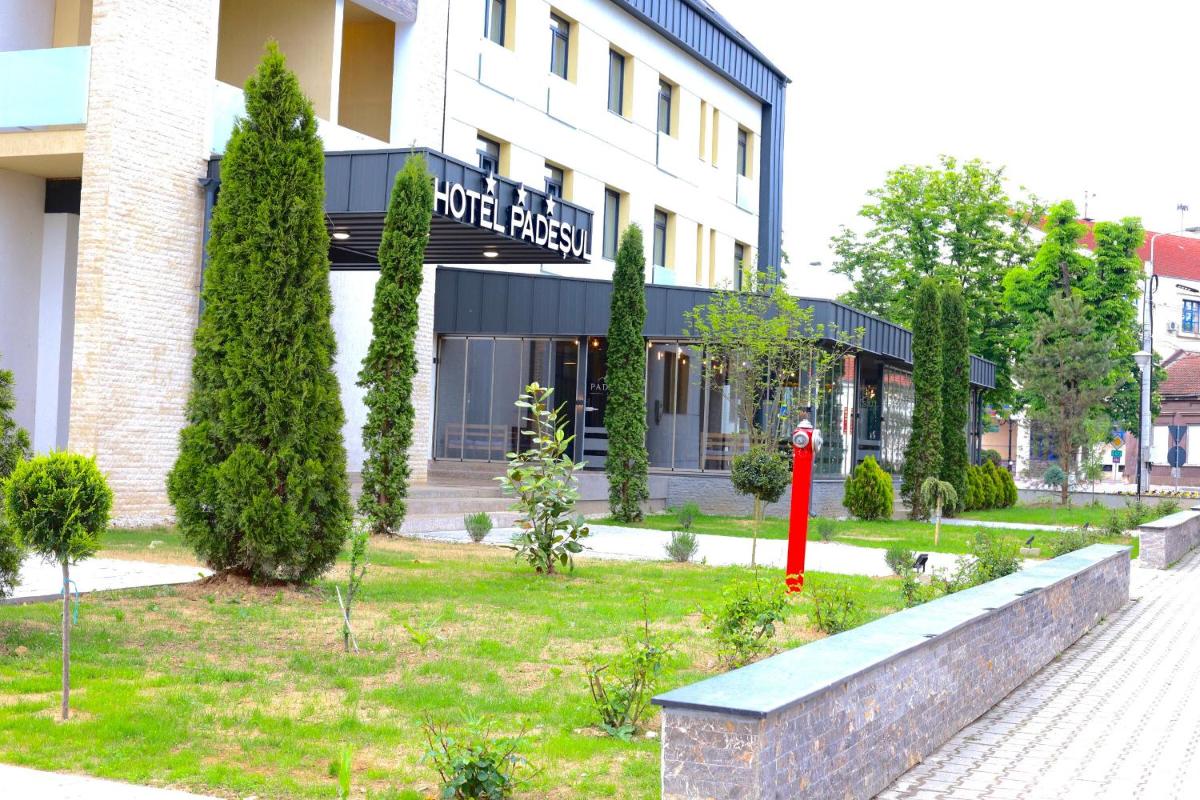 Hotel Padesul - Housity