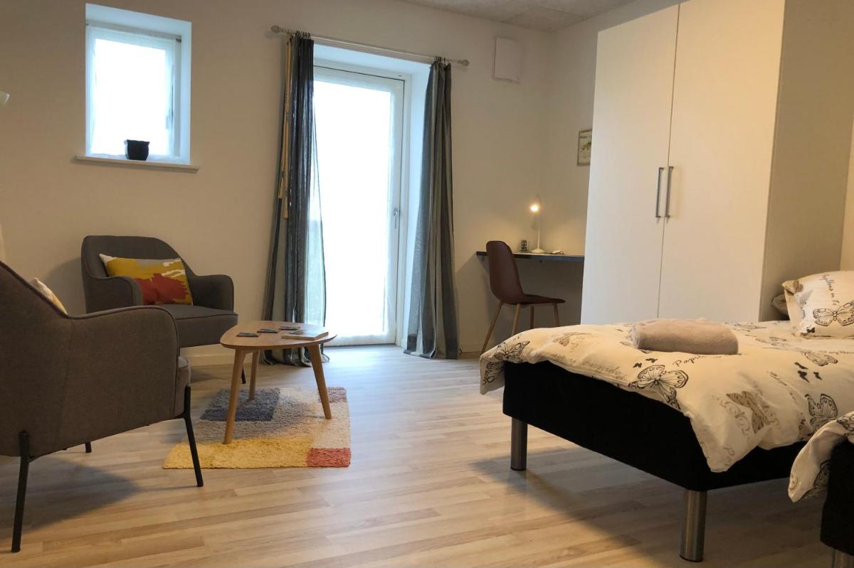 Yggdrasil Guest Lodge - Housity