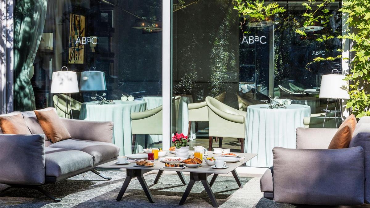 Zona de estar de ABaC Restaurant Hotel Barcelona GL Monumento