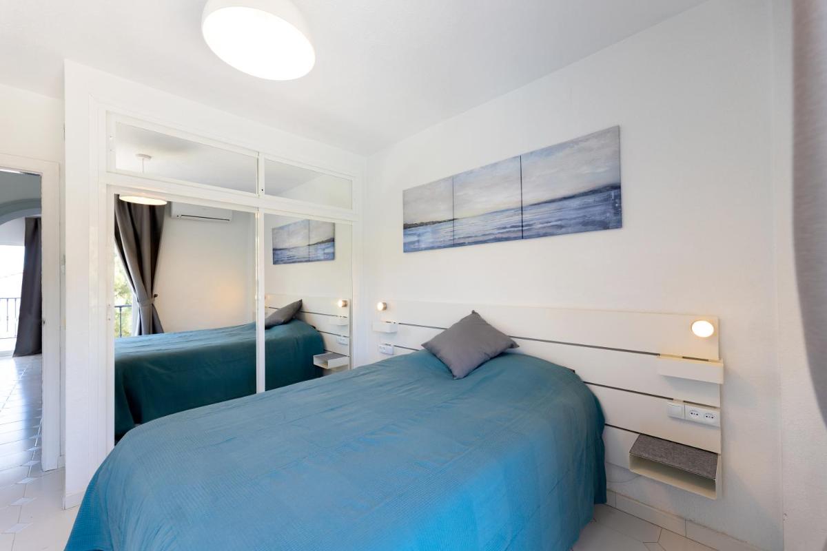Spacious 2-bedroom apartment with free parking - Housity