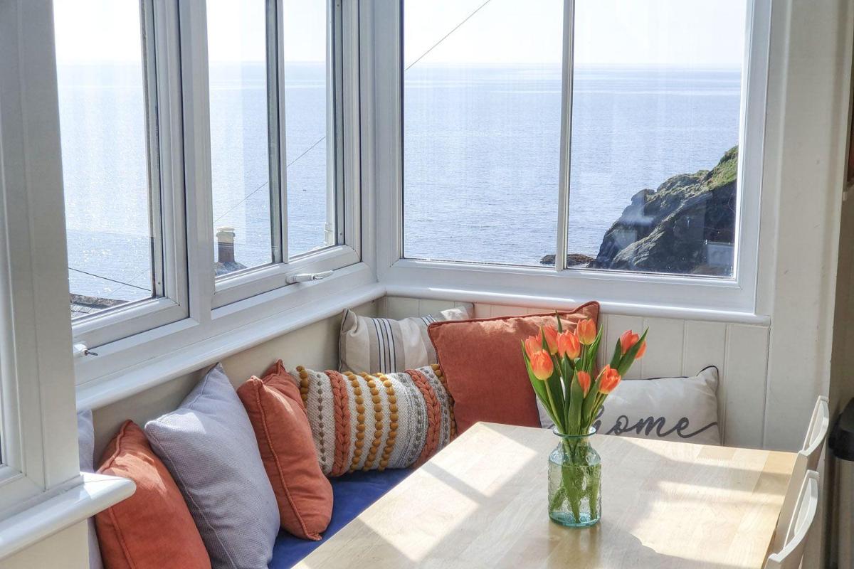 Ocean View, Portloe - Housity