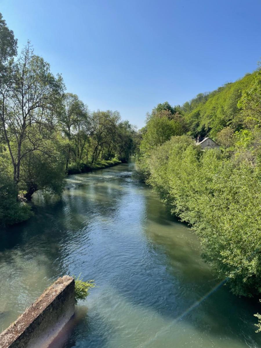 Le Moulin de cherré gîte bleu - Housity
