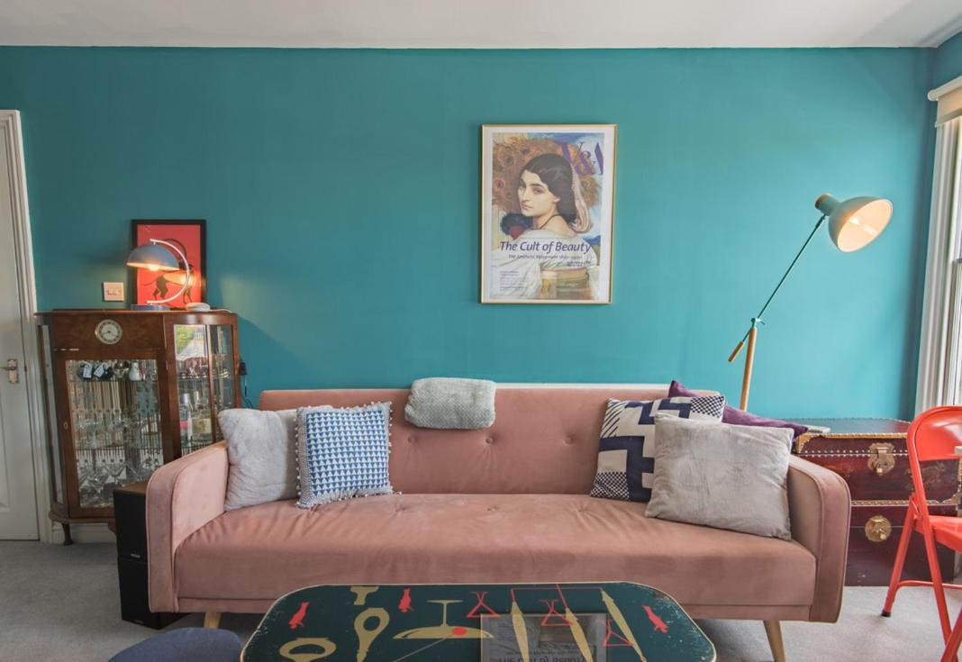Blackhorse Loft - spacious apartment by the sea - Housity